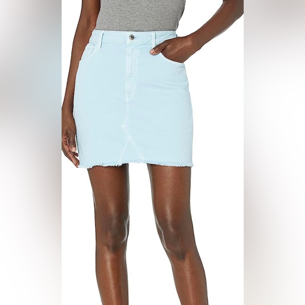 NWT GUESS Rue Mini Skirt in Bella Blue Multi